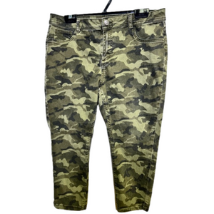 Woman’s George army capri